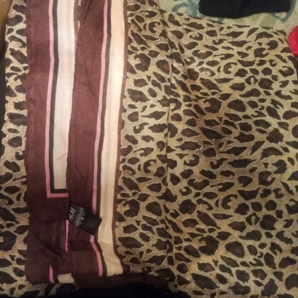 Scarf/warp